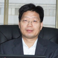 Qipeng Yuan